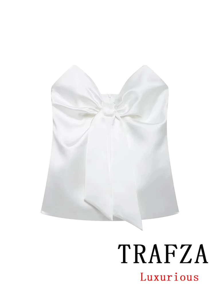 TRAFZA Vintage Sexy Chic Women White Solid Strapless Sleeveless Zipper Folds Slim Vest New Fashion 2025 Spring Summer Tube Tops
TRAFZA Vintage Sexy Chic Women White Solid Strapless Sleeveless Zipper Folds Slim Vest New Fashion 2025 Spring Summer Tube Tops