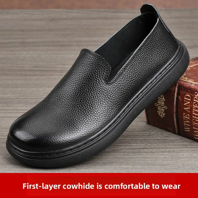 Top Quality Top Layer Cowhide Men's Shoes 2026 New Business Men's Loafers Casual Fashion Designer Commuting Men Leather Shoes
Top Quality Top Layer Cowhide Men's Shoes 2026 New Business Men's Loafers Casual Fashion Designer Commuting Men Leather Shoes