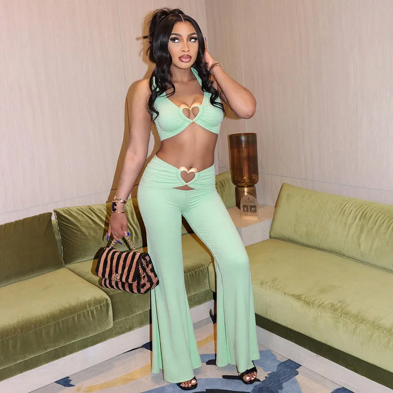 Spring and Summer Women's Two-piece Set with Straps Hanging Neck Strapless Heart-shaped Buckle Pleated High Waist Wide Leg Set
Spring and Summer Women's Two-piece Set with Straps Hanging Neck Strapless Heart-shaped Buckle Pleated High Waist Wide Leg Set