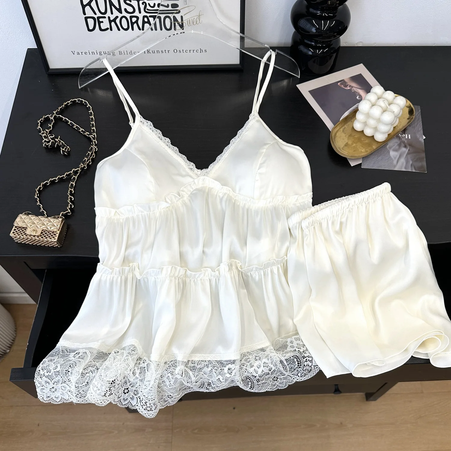 Summer 2PC Pajamas Set Women Lace Nightwear Lingerie Pijamas Suit Sexy Strap Top&shorts Silky Satin Sleepwear Home Colthes
Summer 2PC Pajamas Set Women Lace Nightwear Lingerie Pijamas Suit Sexy Strap Top&shorts Silky Satin Sleepwear Home Colthes