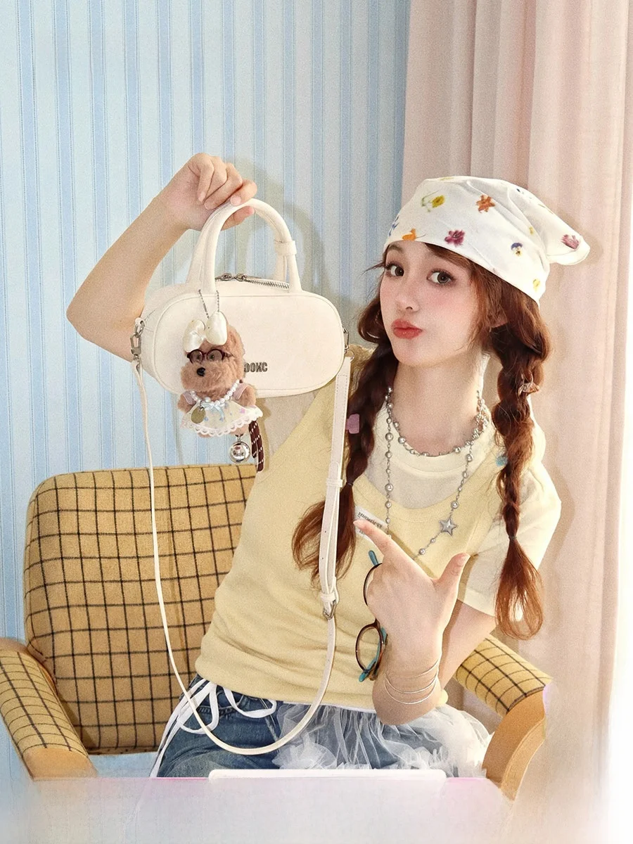 Korean Style Small Handbag Lu Xiaochuan Yogurt Ball Bowling Bag Square Shape Medium Hardness Single Shoulder Crossbody Handbag
Korean Style Small Handbag Lu Xiaochuan Yogurt Ball Bowling Bag Square Shape Medium Hardness Single Shoulder Crossbody Handbag