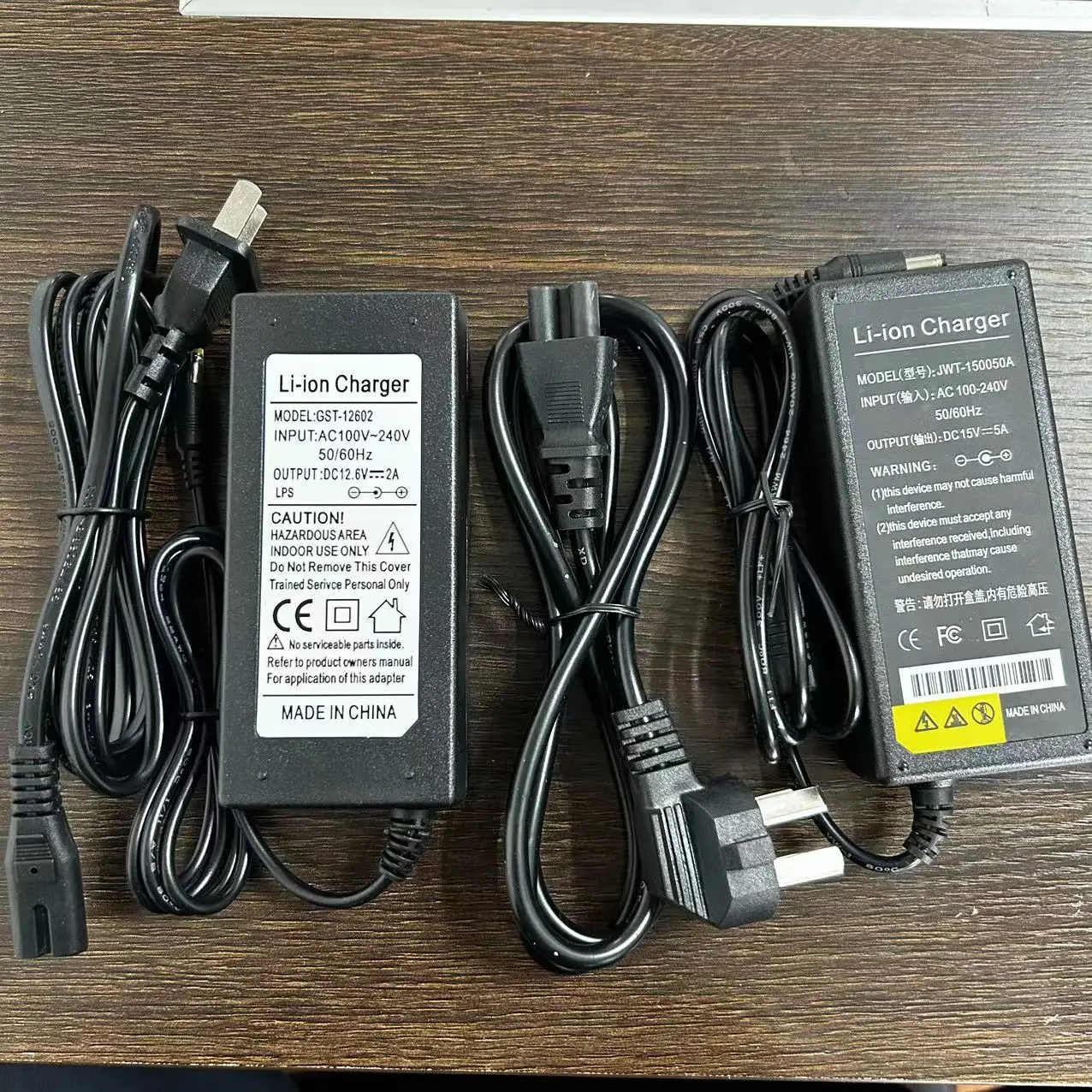 Tumtec FST-16S FST-16H 16M V9 Fiber Optic Splicing Machine Battery Charger Fiber optic welding machine AC adapter
Tumtec FST-16S FST-16H 16M V9 Fiber Optic Splicing Machine Battery Charger Fiber optic welding machine AC adapter