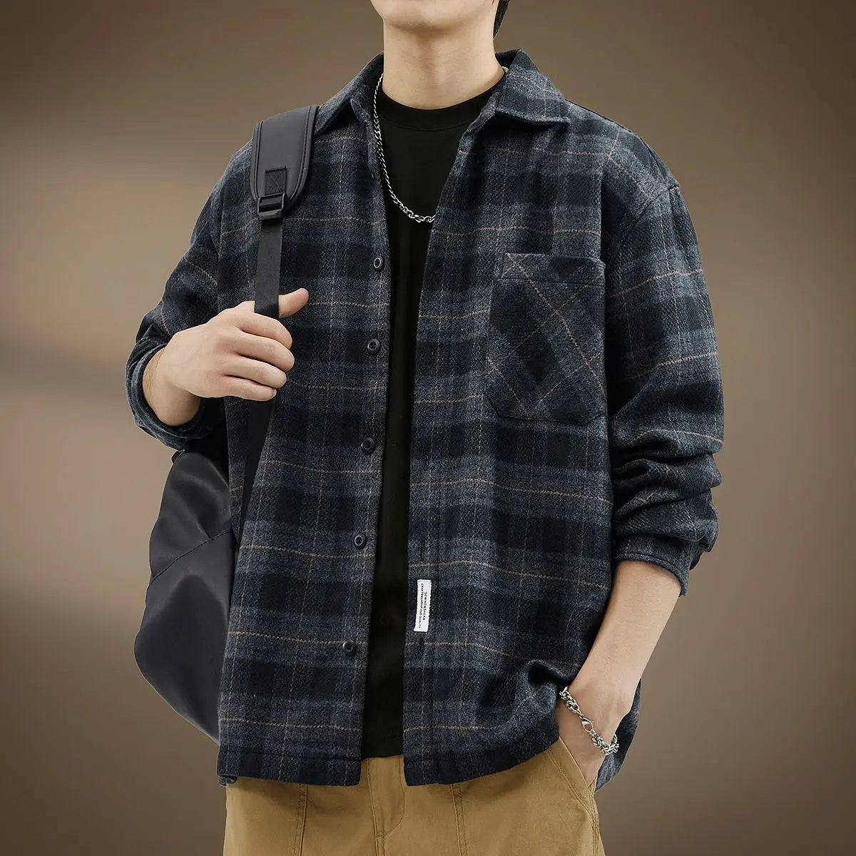Мужская демисезонная куртка-жакет в стиле ретро, японский клетчатый узор, свободный крой, для повседневной носки и работы, высококачественная ткань
Мужская демисезонная куртка-жакет в стиле ретро, японский клетчатый узор, свободный крой, для повседневной носки и работы, высококачественная ткань