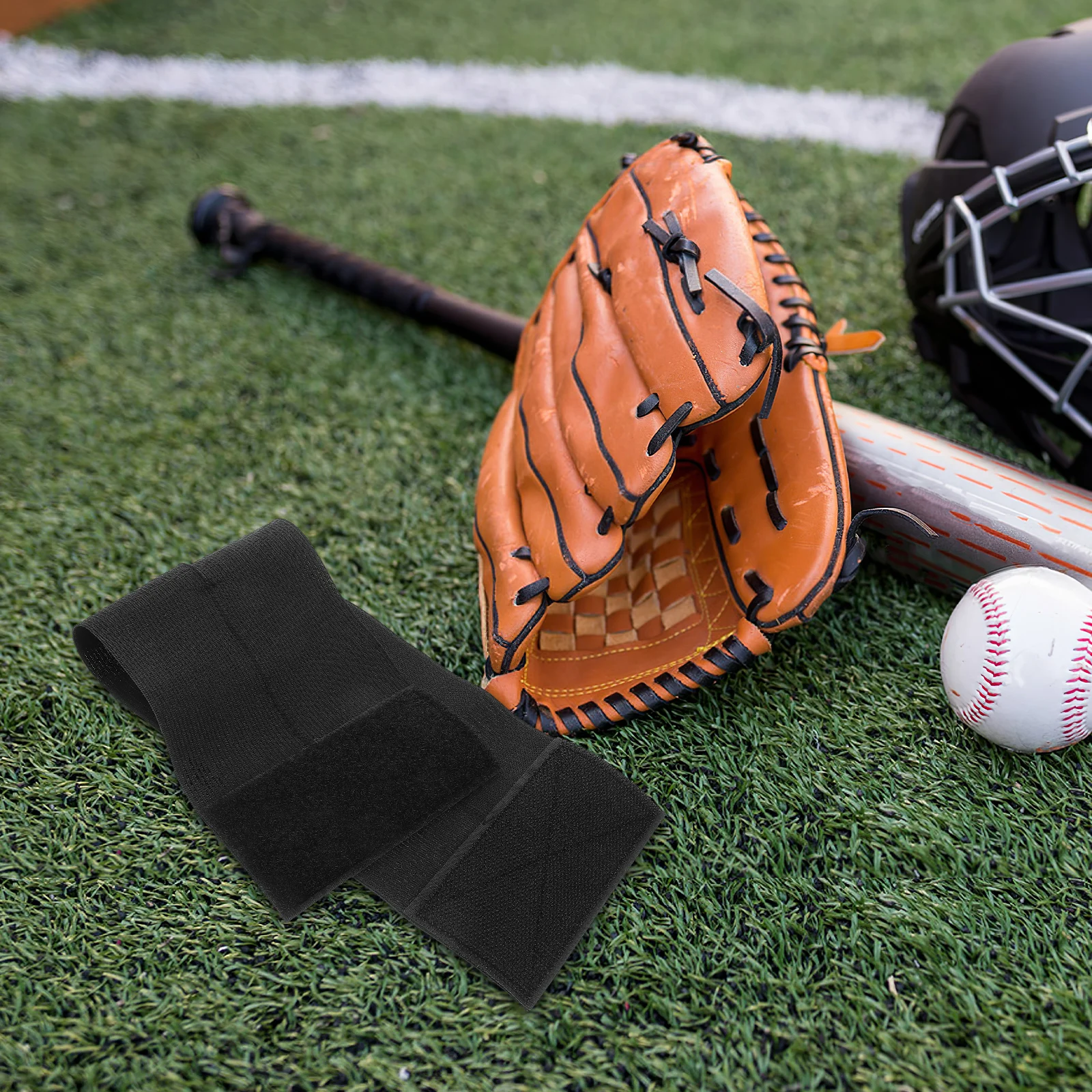 Baseball Glove Strap Band Durable Elastic Universal Fit Sports Safety Wrist Straps Softball Gloves Training Equipment Compact
Baseball Glove Strap Band Durable Elastic Universal Fit Sports Safety Wrist Straps Softball Gloves Training Equipment Compact
