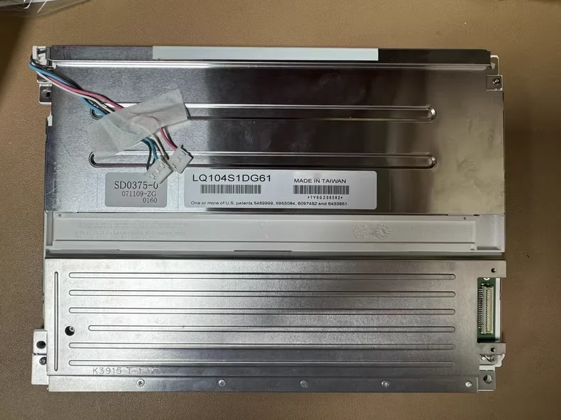 Tested Intact 10.4”LQ104S1DG61 LCD Display Screen
Tested Intact 10.4”LQ104S1DG61 LCD Display Screen