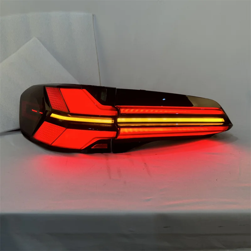 For BMW X5 G05 19-23 Car Headlights Taillight Assembly New LED Turn Signal Rear Taillight 55W Car Accessories Model X4
For BMW X5 G05 19-23 Car Headlights Taillight Assembly New LED Turn Signal Rear Taillight 55W Car Accessories Model X4