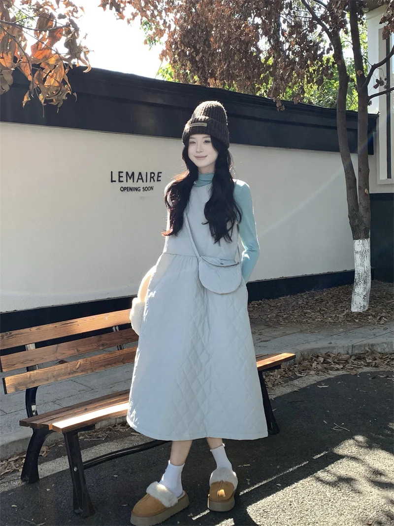 2024 New Autumn and Winter Korean Rhombus Plaid Sleeveless High-end Advanced Temperature Thickened Vest Dress for Women
2024 New Autumn and Winter Korean Rhombus Plaid Sleeveless High-end Advanced Temperature Thickened Vest Dress for Women