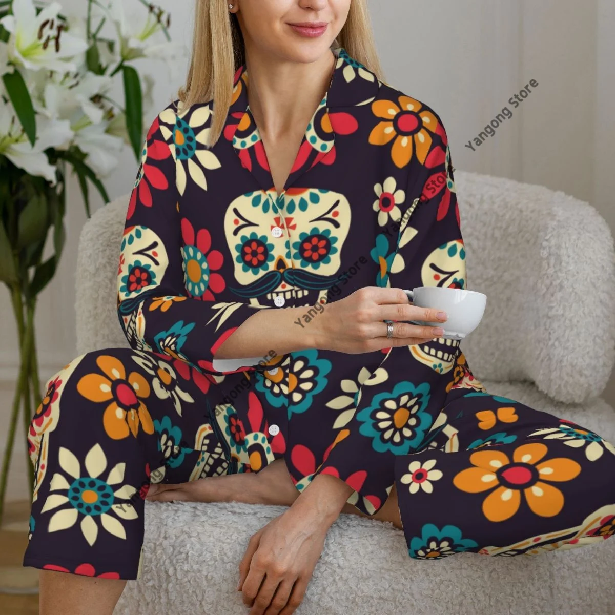 Women's Pajamas Long-sleeved Girl Loungewear Two-piece Set Sugar Skulls And Flowers Day Of The Dead Pajamas for Autumn Spring
Women's Pajamas Long-sleeved Girl Loungewear Two-piece Set Sugar Skulls And Flowers Day Of The Dead Pajamas for Autumn Spring