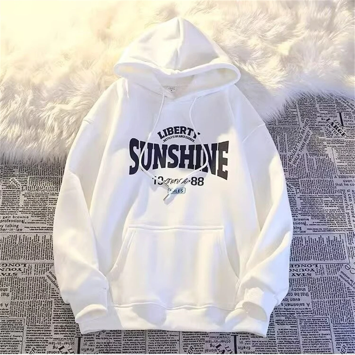 Hoodie hooded casual Sweatshirts Fashionable Versatile Comfortable Warm Simple kangaroo pocket Youth Clothing Boy's Top
Hoodie hooded casual Sweatshirts Fashionable Versatile Comfortable Warm Simple kangaroo pocket Youth Clothing Boy's Top