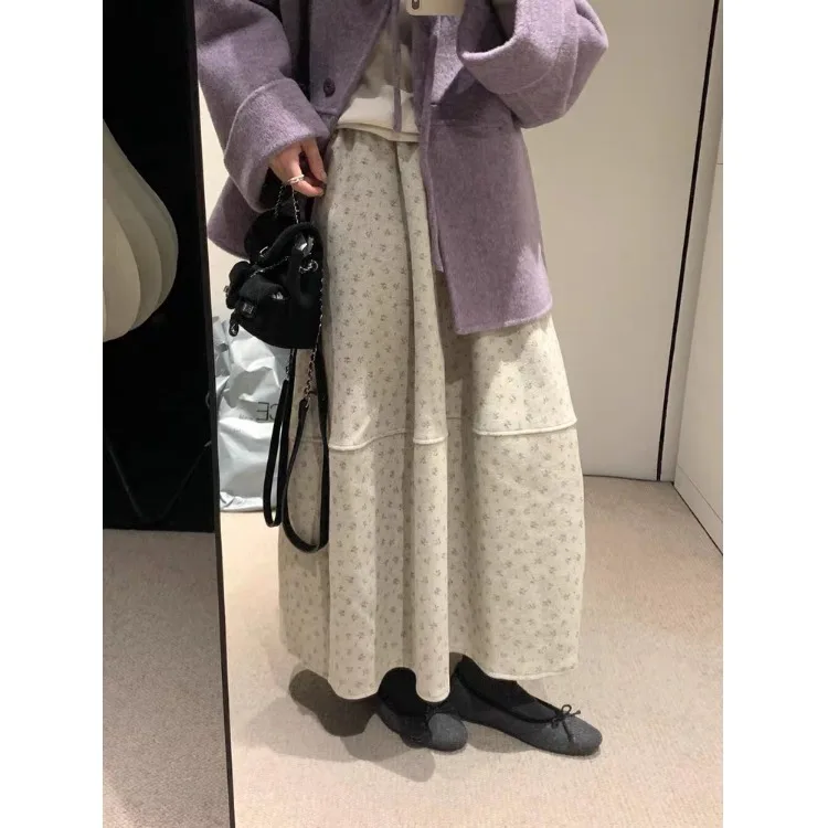 Autumn Winter Floral Print Woolen Midi Skirt A-Line Ball Gown Skirt Slimming High Waist Half-length Puffy Skirt for Women
Autumn Winter Floral Print Woolen Midi Skirt A-Line Ball Gown Skirt Slimming High Waist Half-length Puffy Skirt for Women