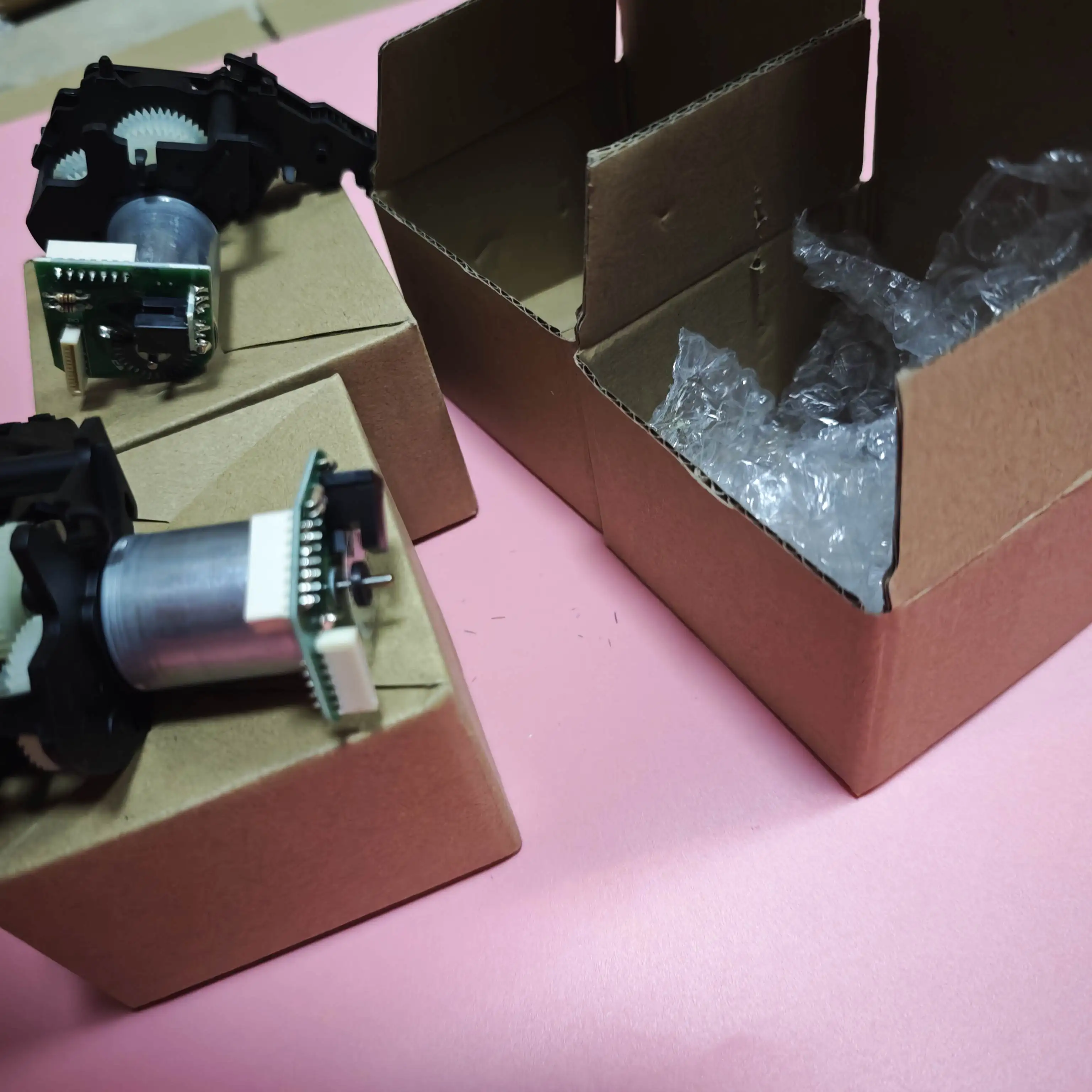 1 шт. для HP 1536 M1536DNF CM1415FN CM1415FNW M175NW M175A PRO MFP M175A M225 серии новый двигатель сердечника ADF
1 шт. для HP 1536 M1536DNF CM1415FN CM1415FNW M175NW M175A PRO MFP M175A M225 серии новый двигатель сердечника ADF