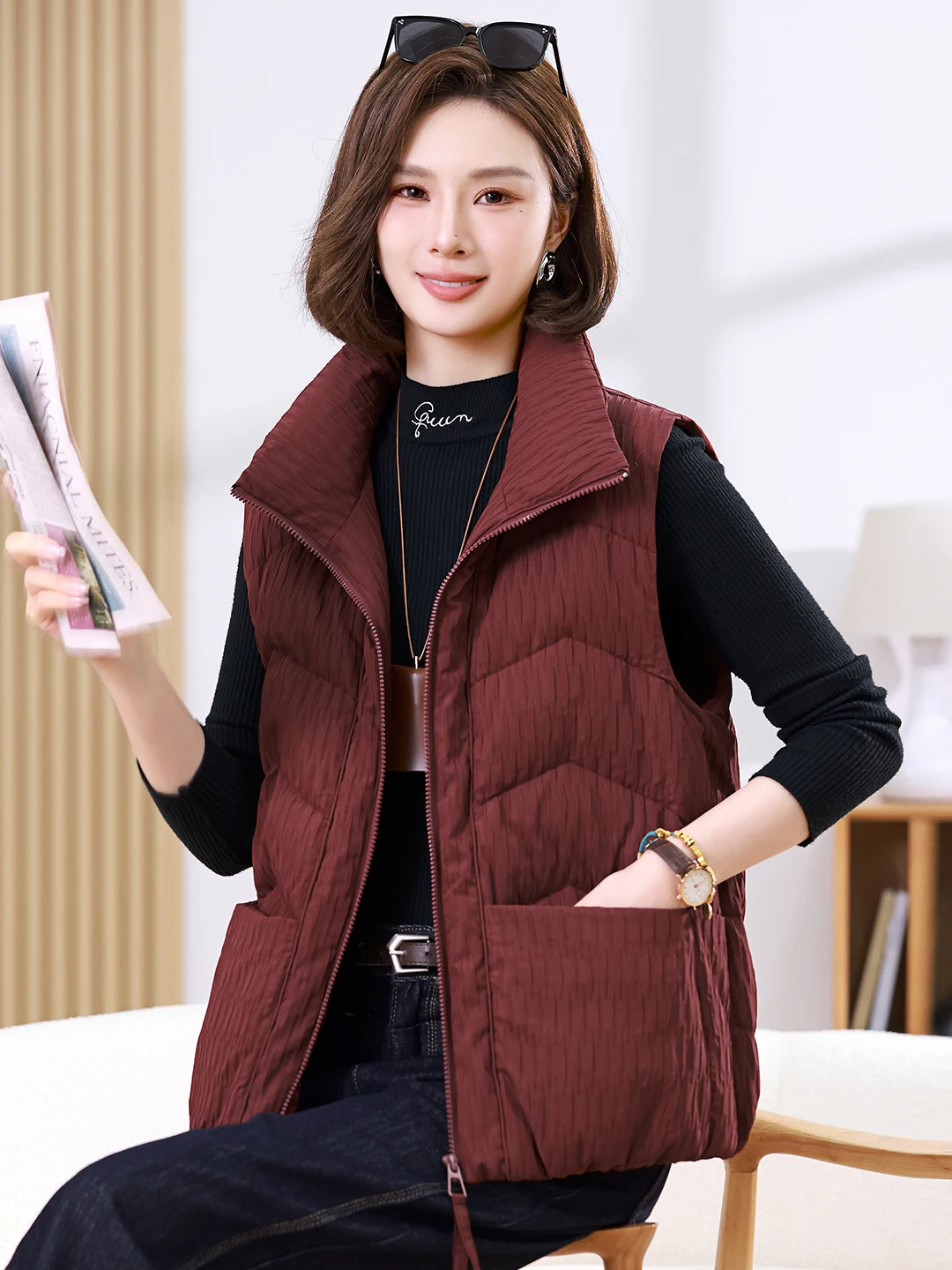 Faionable ort Lightweight down Vest Women's Large Size White Du Feather Stand Collar Zipper Warm Outerwear Vest Jaet
Faionable ort Lightweight down Vest Women's Large Size White Du Feather Stand Collar Zipper Warm Outerwear Vest Jaet