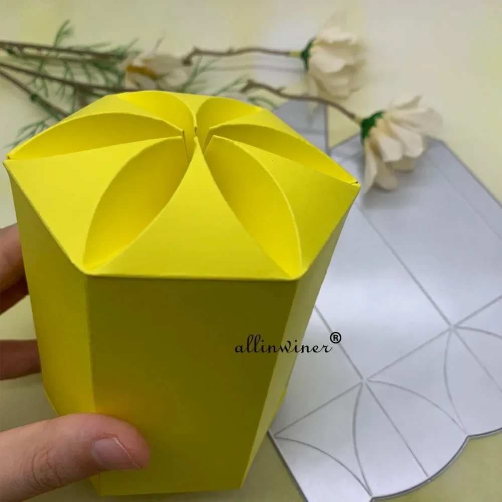 New 3D folding box DIY Craft Metal Cutting Die Scrapbook Embossed Paper Card Album Craft Template Stencil Dies
New 3D folding box DIY Craft Metal Cutting Die Scrapbook Embossed Paper Card Album Craft Template Stencil Dies