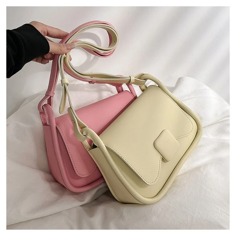Kawaii Pink Crossbody Bag - Elegant Mini Flap Purse for Women Simple Designer Wallet Handbag
Kawaii Pink Crossbody Bag - Elegant Mini Flap Purse for Women Simple Designer Wallet Handbag