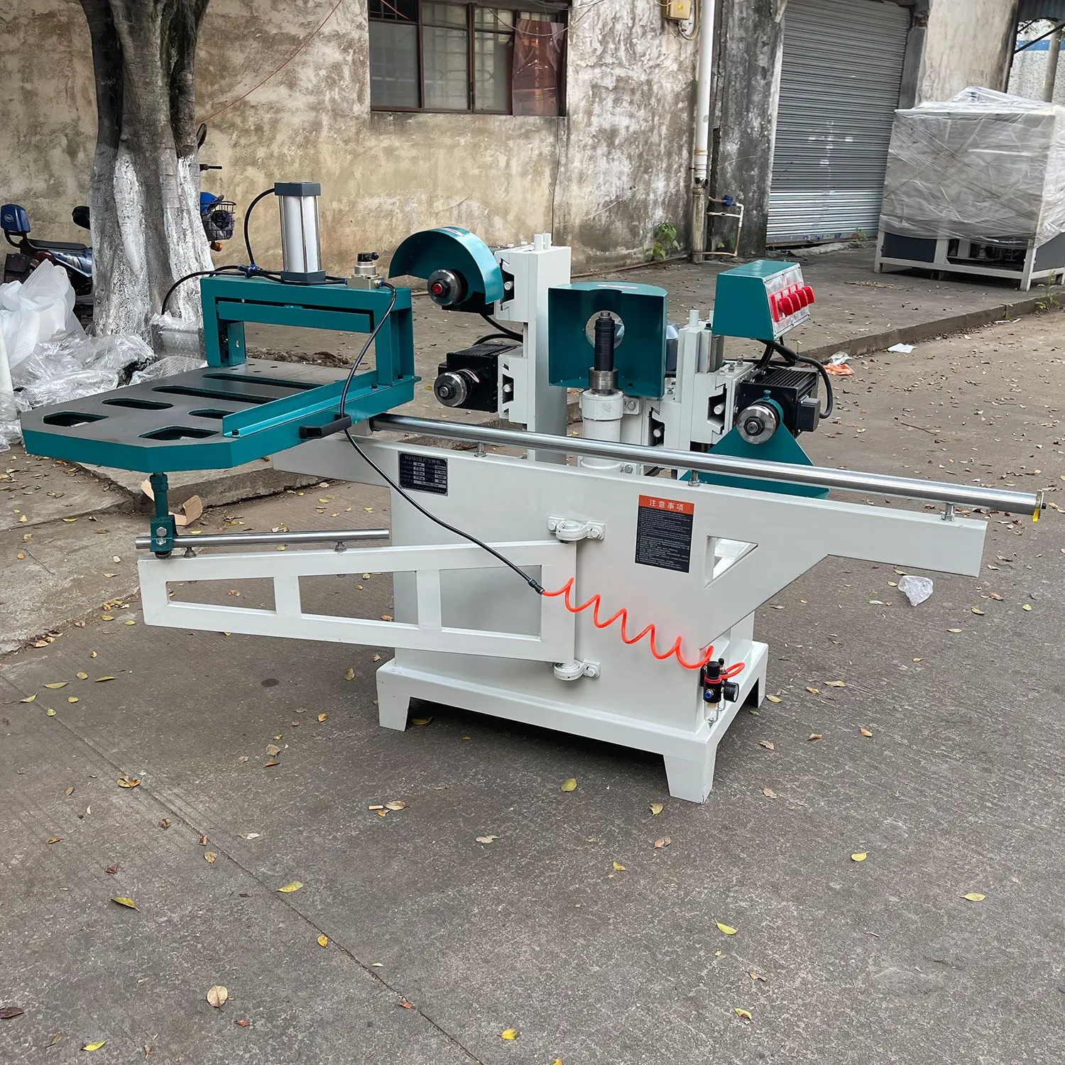 MJ105 Машина для резки шипов с пятью пилками и двойной направляющей, квадратная врезная машина по дереву
MJ105 Машина для резки шипов с пятью пилками и двойной направляющей, квадратная врезная машина по дереву