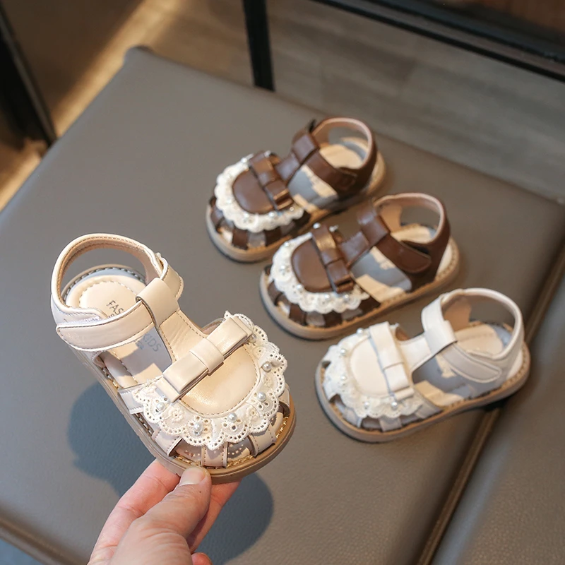 Toddlers Girls Summer Sandals 2025 New Sweet Children Princess Shoes Lace Ruffled Edge Kids Fashion Causal Flat Sandals T-strap
Toddlers Girls Summer Sandals 2025 New Sweet Children Princess Shoes Lace Ruffled Edge Kids Fashion Causal Flat Sandals T-strap