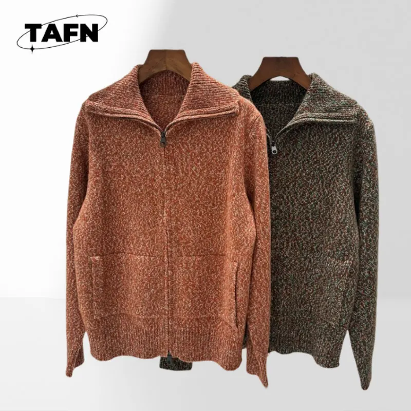 Fashionable Bomber Jackets for Men & Women, Street Style Outerwear Thermal Outerwear for Women, Stay Warm & Stylish AK1130
Fashionable Bomber Jackets for Men & Women, Street Style Outerwear Thermal Outerwear for Women, Stay Warm & Stylish AK1130