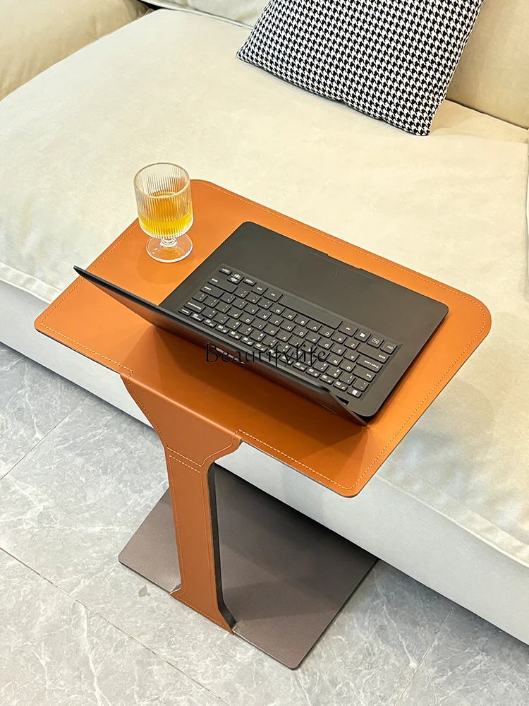 Light Luxury Saddle Leather Living Room Sofa Mini Small Coffee Table Modern Bedroom Simple Mobile Bedside Table
Light Luxury Saddle Leather Living Room Sofa Mini Small Coffee Table Modern Bedroom Simple Mobile Bedside Table