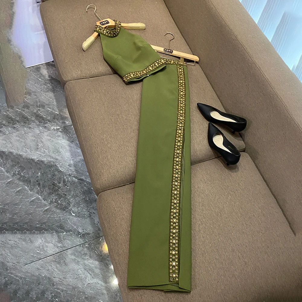 TWOTWINSTYLE Elegant Two Piece Sets For Women Camisole Sleeveless Backless Top High Waist Skirt Chic Set Female New KSE526907
TWOTWINSTYLE Elegant Two Piece Sets For Women Camisole Sleeveless Backless Top High Waist Skirt Chic Set Female New KSE526907