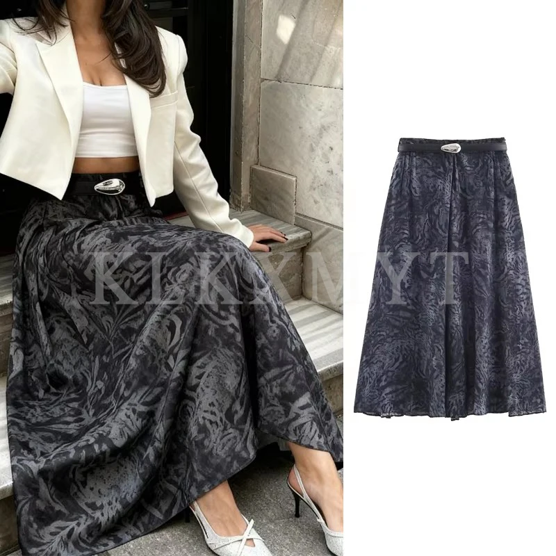 Women Wrinkle Skirts 2025 Women Summer Autumn New Fashion Leopard Print With Belt Skirts Women Elegant High Waist Skirts
Women Wrinkle Skirts 2025 Women Summer Autumn New Fashion Leopard Print With Belt Skirts Women Elegant High Waist Skirts