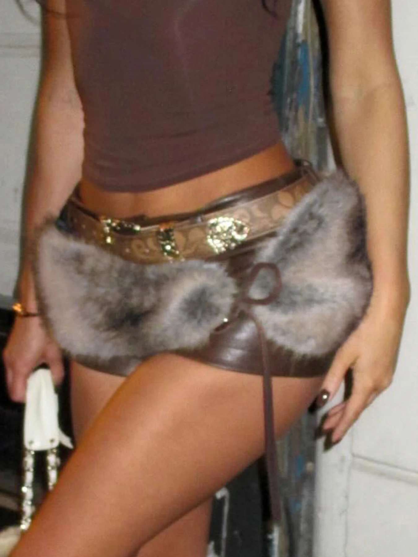 2025 Woman Trendy Low Brown Leather Shorts with Fur Belt,Fashion PU Casual Pants for Women
2025 Woman Trendy Low Brown Leather Shorts with Fur Belt,Fashion PU Casual Pants for Women