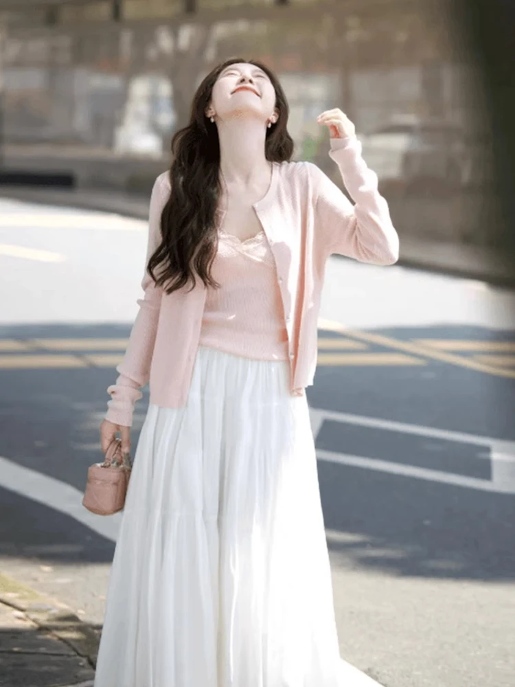 plus Size Women's Autumn Fashion Set High Waist A-Line Skirt with Cardigan And Vest Meat Covering Small Fragrance Style
plus Size Women's Autumn Fashion Set High Waist A-Line Skirt with Cardigan And Vest Meat Covering Small Fragrance Style