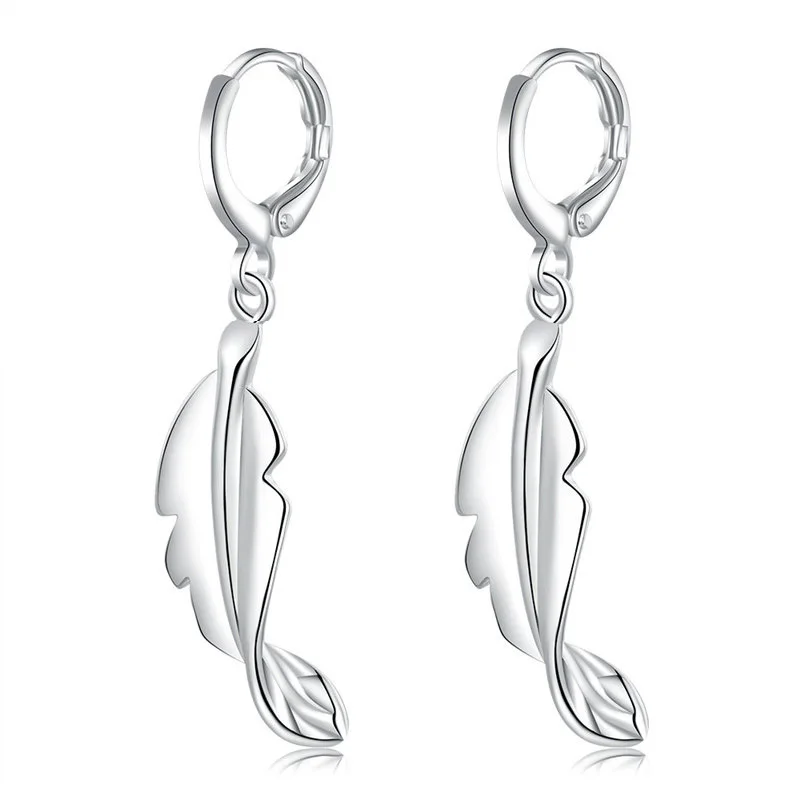 New 925 Sterling Silver 40MM Exquisite Feather Women Earrings For Fashion Charm Wedding Gift Party Jewelry Wholesale
New 925 Sterling Silver 40MM Exquisite Feather Women Earrings For Fashion Charm Wedding Gift Party Jewelry Wholesale