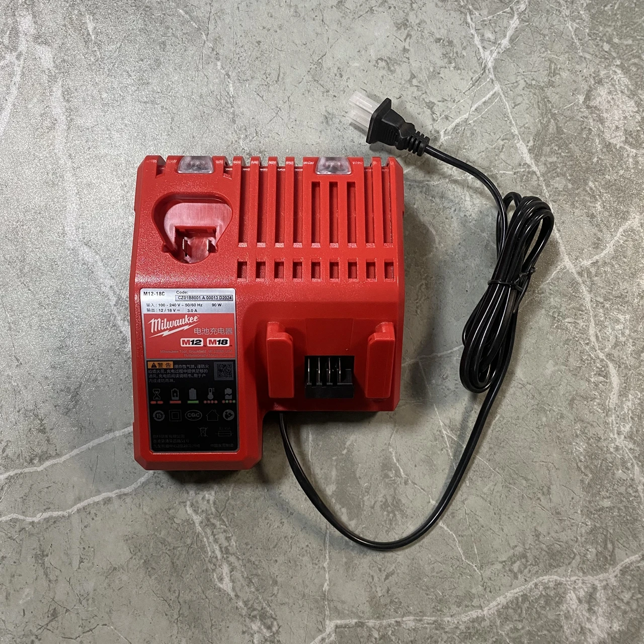 Быстрое зарядное устройство Milwaukee M12-18C для M12 и M18, 12 В, 18–220 В, оптовая упаковка, оригинал
Быстрое зарядное устройство Milwaukee M12-18C для M12 и M18, 12 В, 18–220 В, оптовая упаковка, оригинал