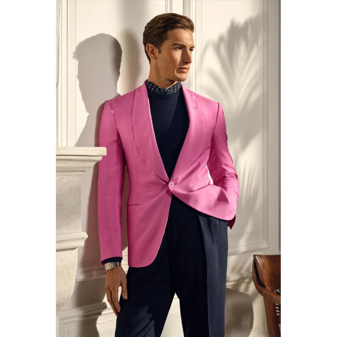 2024 Leisure Men Suits Pink Blazer Black Pants 2 Piece Shawl Lapel Single Breasted One Button Prom Party Casual Traveling Set
2024 Leisure Men Suits Pink Blazer Black Pants 2 Piece Shawl Lapel Single Breasted One Button Prom Party Casual Traveling Set