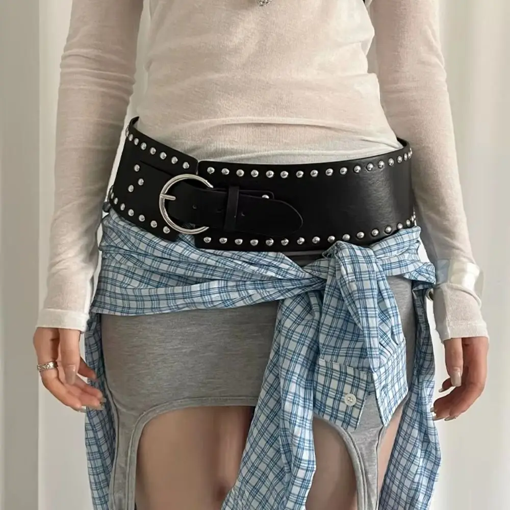 Fashion Punk Style Wide Women's Belt Designer Y2k Rivet Waist Belt Gothic American Dress Jeans Belt Streetwear
Fashion Punk Style Wide Women's Belt Designer Y2k Rivet Waist Belt Gothic American Dress Jeans Belt Streetwear