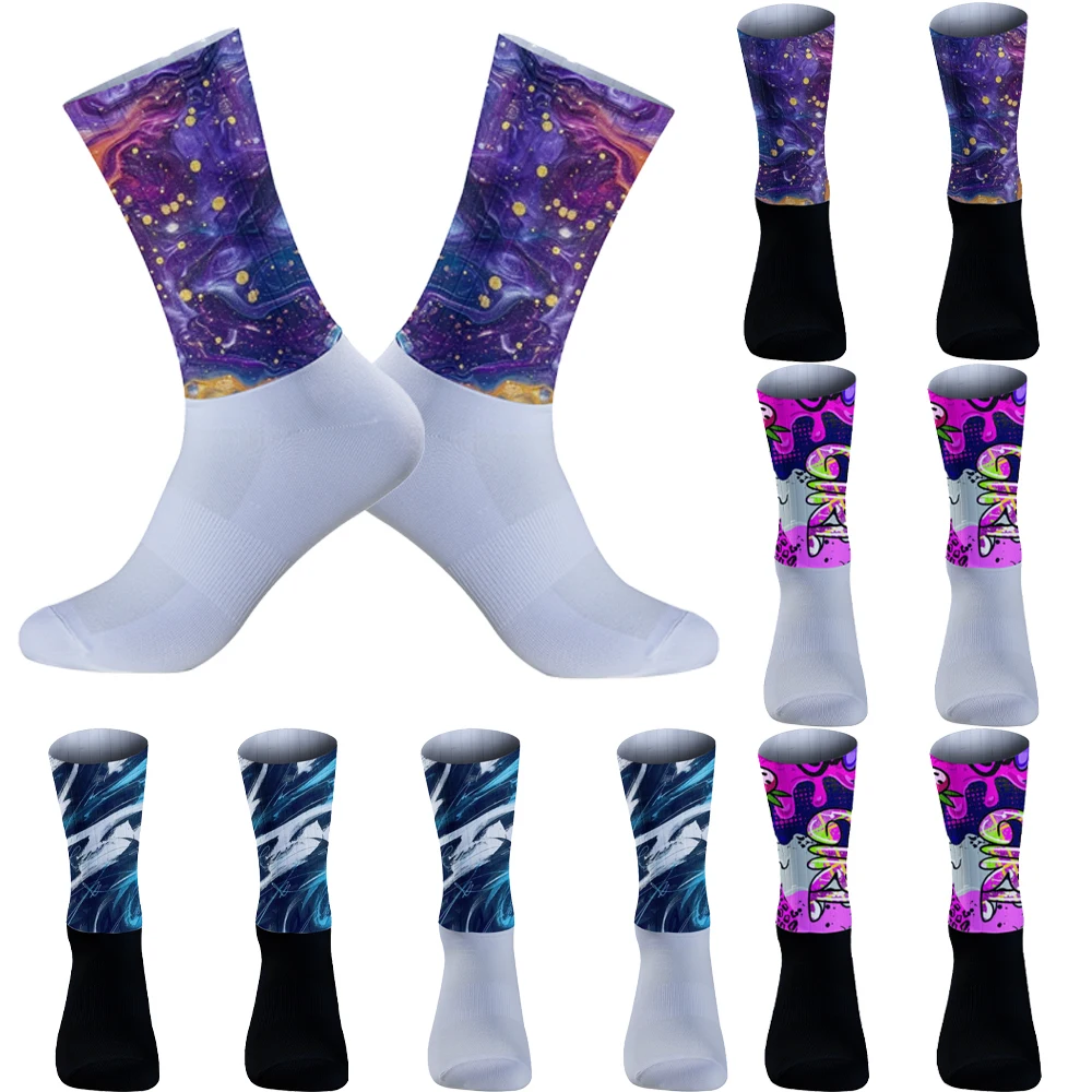 2025 New Men And WomenSports Running Basketball Mountaineering Cycling Socks Breathable Sweat Absorption Fast Dry
2025 New Men And WomenSports Running Basketball Mountaineering Cycling Socks Breathable Sweat Absorption Fast Dry
