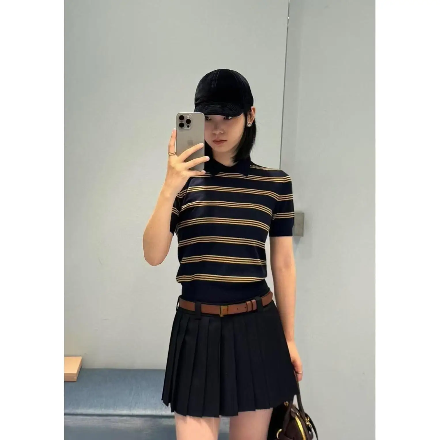 Summer Women's Vintage Stripe Knit Sweater, Unique French Style Collared Top with Color-Blocking Design – Small Batc 
Summer Women's Vintage Stripe Knit Sweater, Unique French Style Collared Top with Color-Blocking Design – Small Batc