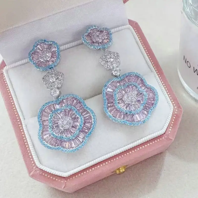 Bilincolor Luxury Blue and Pink Flower Earring for Women
Bilincolor Luxury Blue and Pink Flower Earring for Women