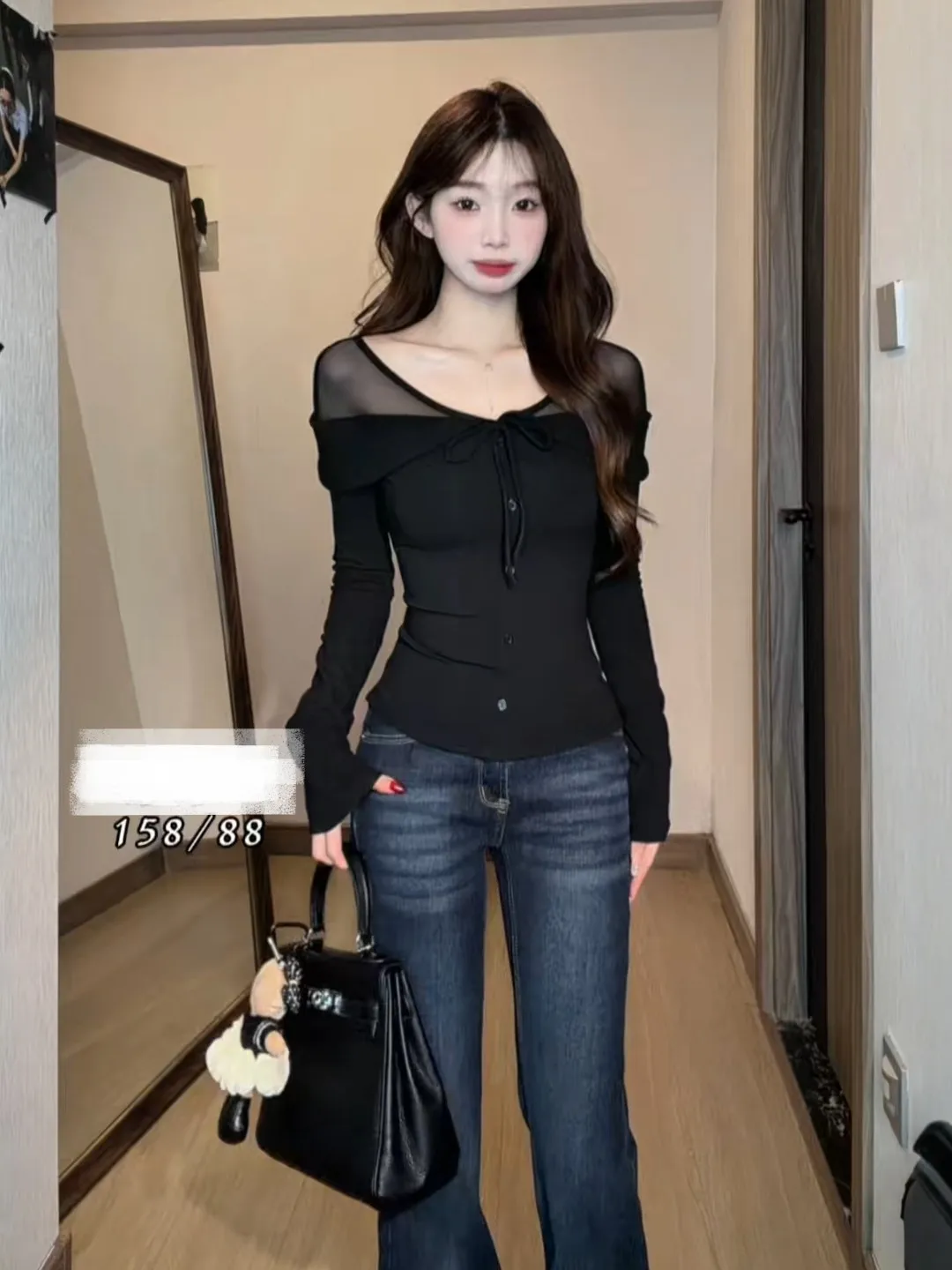 Bla Long Sve T-irt One oulder Me Splice V Ne Belted Slim Fit Base irt Spring 2026 New Sle Korean Version Hig...
Bla Long Sve T-irt One oulder Me Splice V Ne Belted Slim Fit Base irt Spring 2026 New Sle Korean Version Hig...