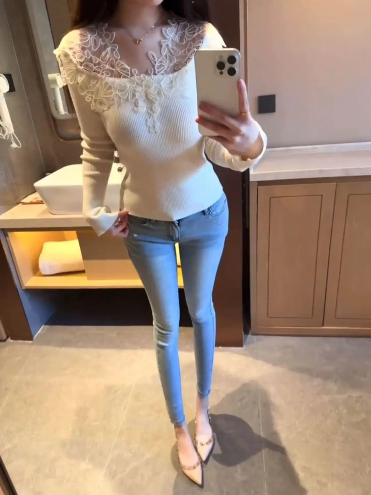 Sexy High-Waist Cotton Stretch Denim Trousers Women's Slim Fit Jeans Butt Enhancing Hot-Legged Girl Pencil Pants
Sexy High-Waist Cotton Stretch Denim Trousers Women's Slim Fit Jeans Butt Enhancing Hot-Legged Girl Pencil Pants