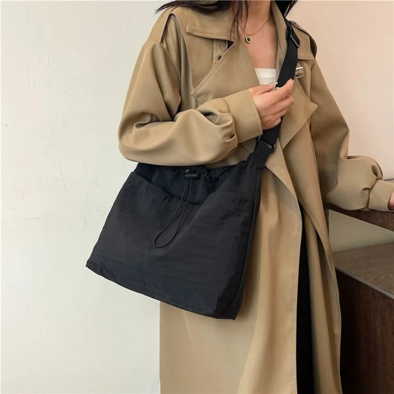 Elegant Leather Crossbody Bag For Women - Luxury Designer Handbags Classic Stylish Shoulder Messenger Tote
Elegant Leather Crossbody Bag For Women - Luxury Designer Handbags Classic Stylish Shoulder Messenger Tote