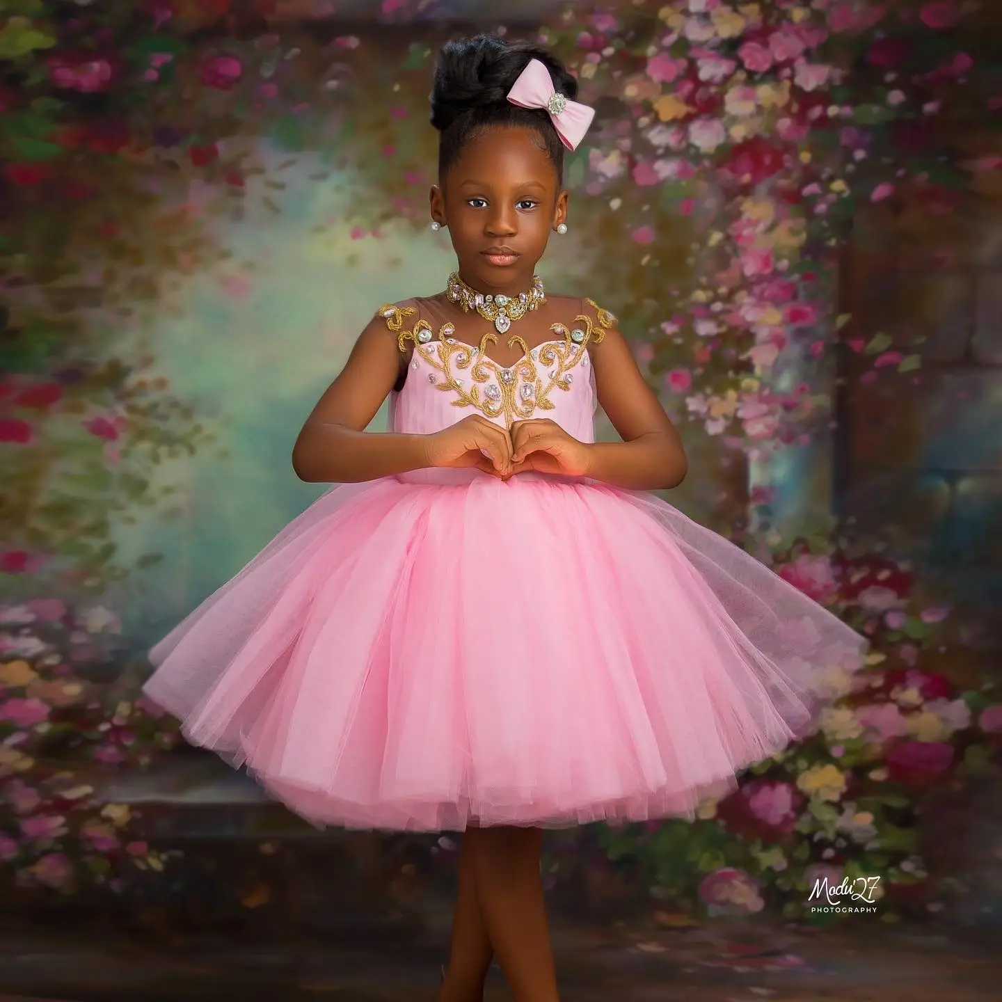 Pink Beaded Flower Girls Dresses for Wedding Tulle Knee Length Girl Pageant Dress Kids Party Prom Birthday Litter Ball Gowns
Pink Beaded Flower Girls Dresses for Wedding Tulle Knee Length Girl Pageant Dress Kids Party Prom Birthday Litter Ball Gowns