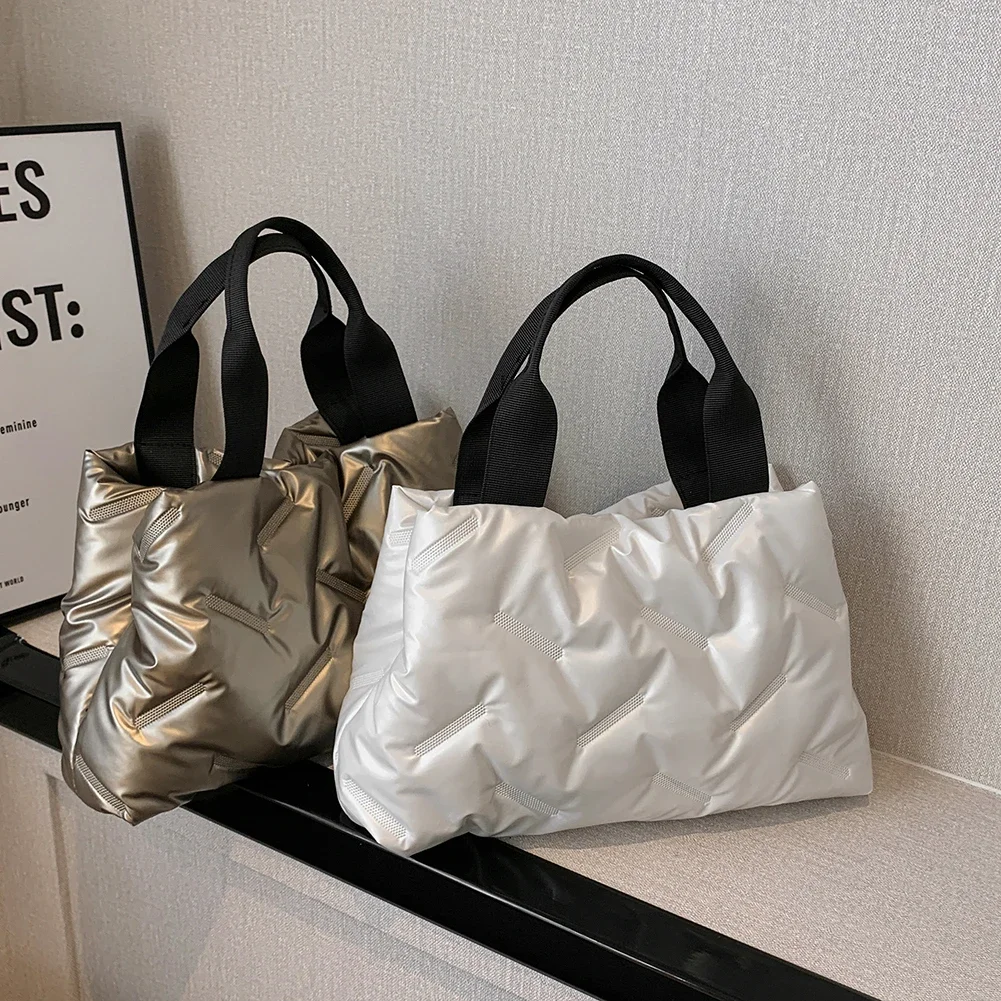 New Women's Tote Bags Autumn Winter Fashion Underarm Bags Padded Top-Handle Bags Ladies Casual Shopper Bag Handbags
New Women's Tote Bags Autumn Winter Fashion Underarm Bags Padded Top-Handle Bags Ladies Casual Shopper Bag Handbags