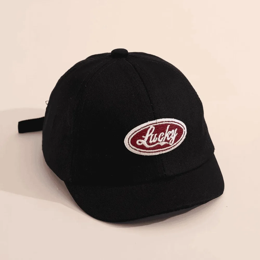 Fashion Short Brim Baby Baseball Cap Solid Color Embroidery Letter Sun Hat Sunscreen Letter Label Cap Summer
Fashion Short Brim Baby Baseball Cap Solid Color Embroidery Letter Sun Hat Sunscreen Letter Label Cap Summer