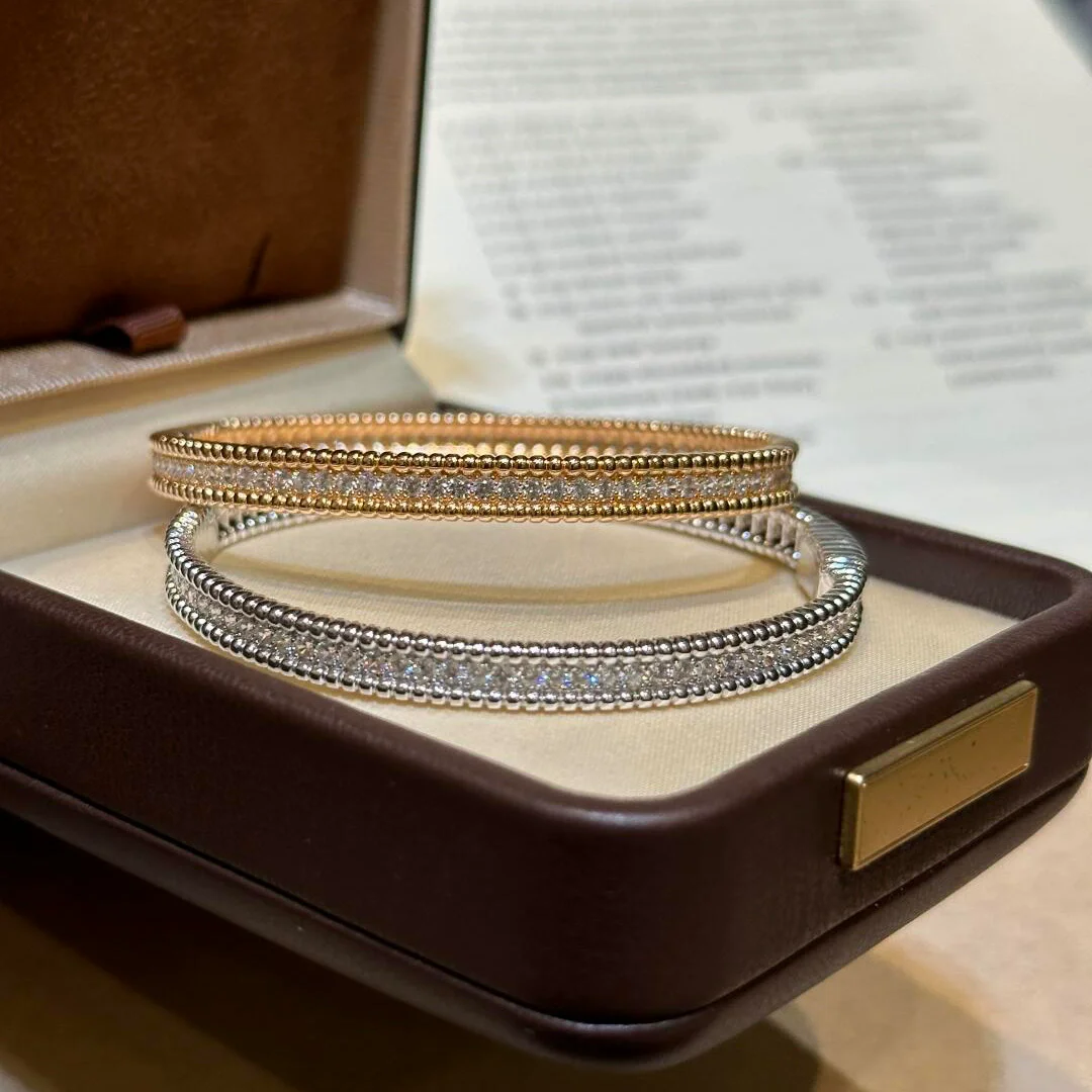 Okla Fashion Luxury Brand Jewelry Silver Color Bracelets Bangles Inlaid Crystal Zircon Simple Bracelet For Women
Okla Fashion Luxury Brand Jewelry Silver Color Bracelets Bangles Inlaid Crystal Zircon Simple Bracelet For Women