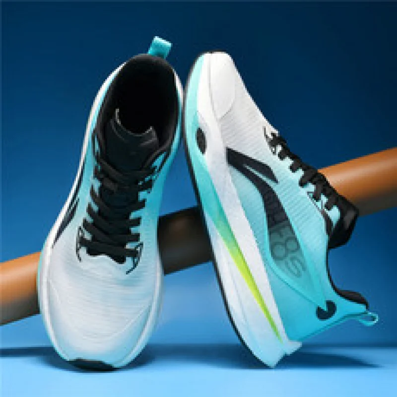 Мужская спортивная обувь, легкие гоночные кроссовки из карбоновой пластины, зимняя амортизация, противоскользящие, износостойкие, дышащие.
Мужская спортивная обувь, легкие гоночные кроссовки из карбоновой пластины, зимняя амортизация, противоскользящие, износостойкие, дышащие.