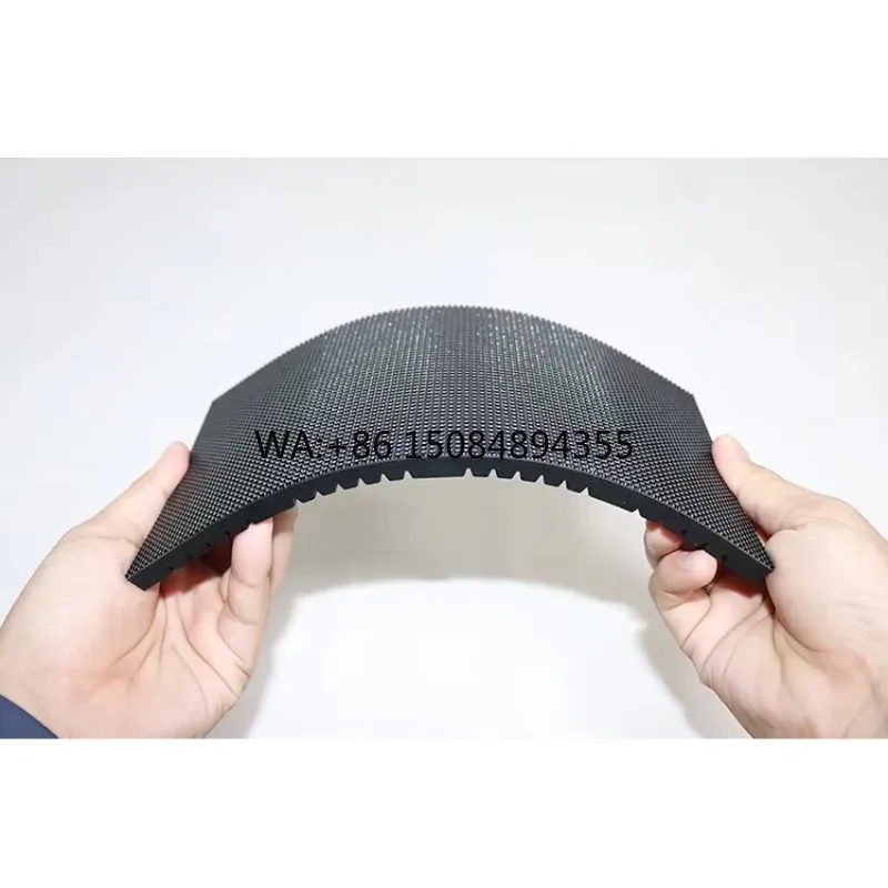 Indoor Curved Flexible LED Display P2 Module High Definition Commercial Advertising Screen Video Wall Panel
Indoor Curved Flexible LED Display P2 Module High Definition Commercial Advertising Screen Video Wall Panel