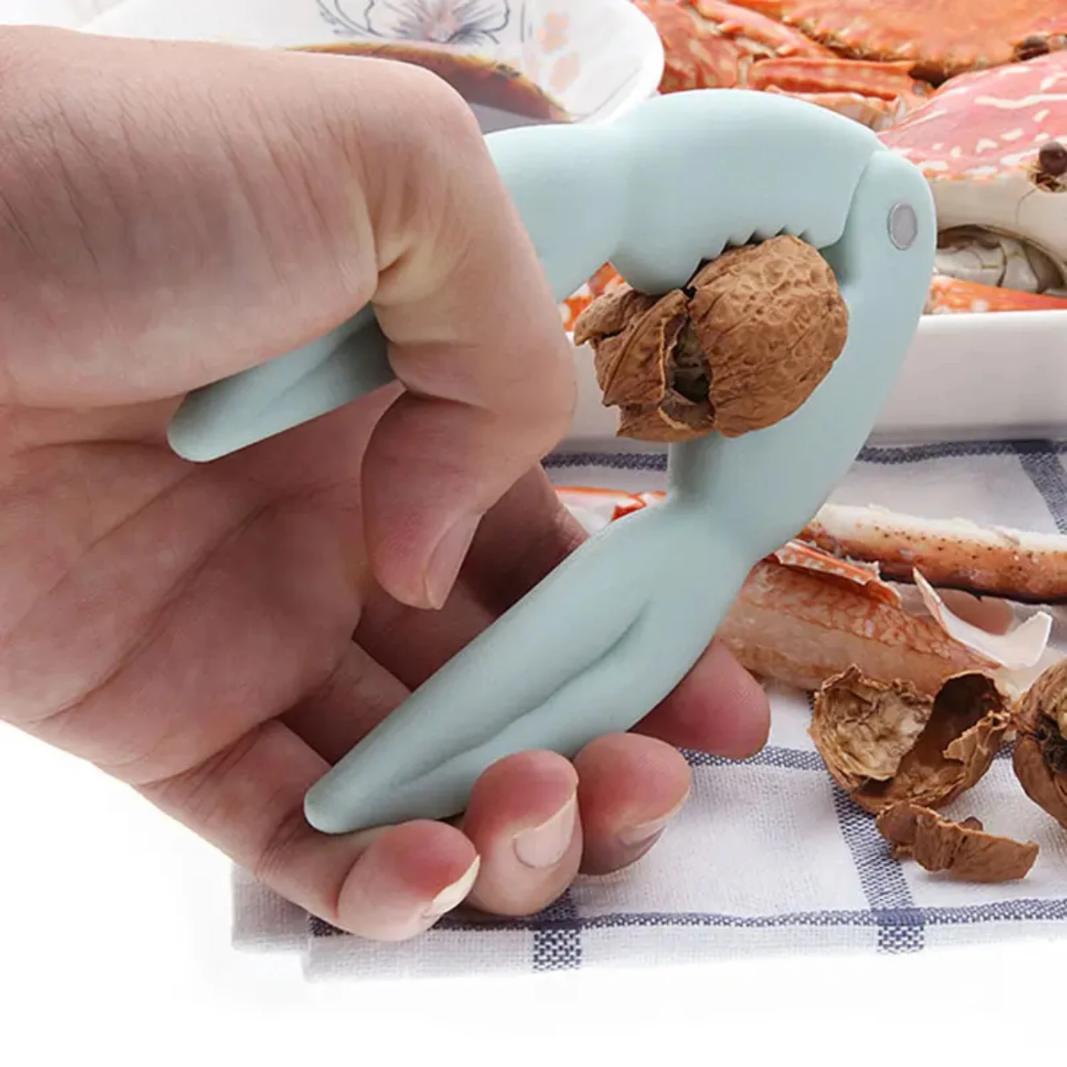 Crab Shellfish Tool Kit with 1pc Hairy Crab Claw Pliers and Walnut Clamping Device in Random Color
Crab Shellfish Tool Kit with 1pc Hairy Crab Claw Pliers and Walnut Clamping Device in Random Color