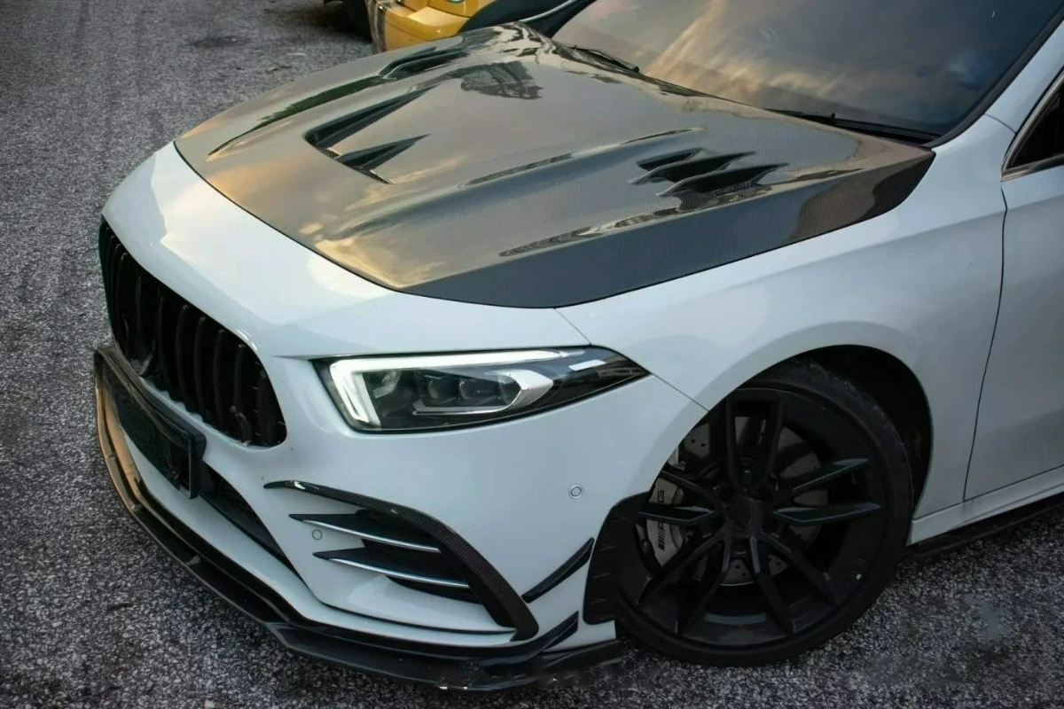Легкий капот из углеродного волокна FORMercedesBenz CLA W118 2019,
Легкий капот из углеродного волокна FORMercedesBenz CLA W118 2019,