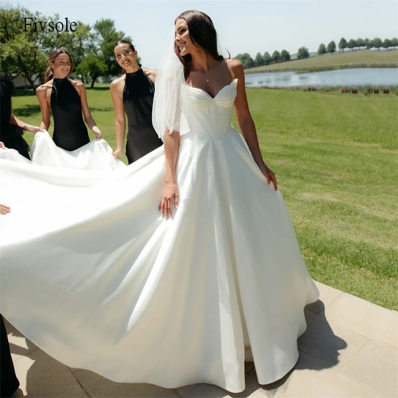 Fivsole Opulent Sweetheart Neck A Line Wedding Dress Backless Bride Gowns Floor Length Bride Dress robe de mariée Customized
Fivsole Opulent Sweetheart Neck A Line Wedding Dress Backless Bride Gowns Floor Length Bride Dress robe de mariée Customized