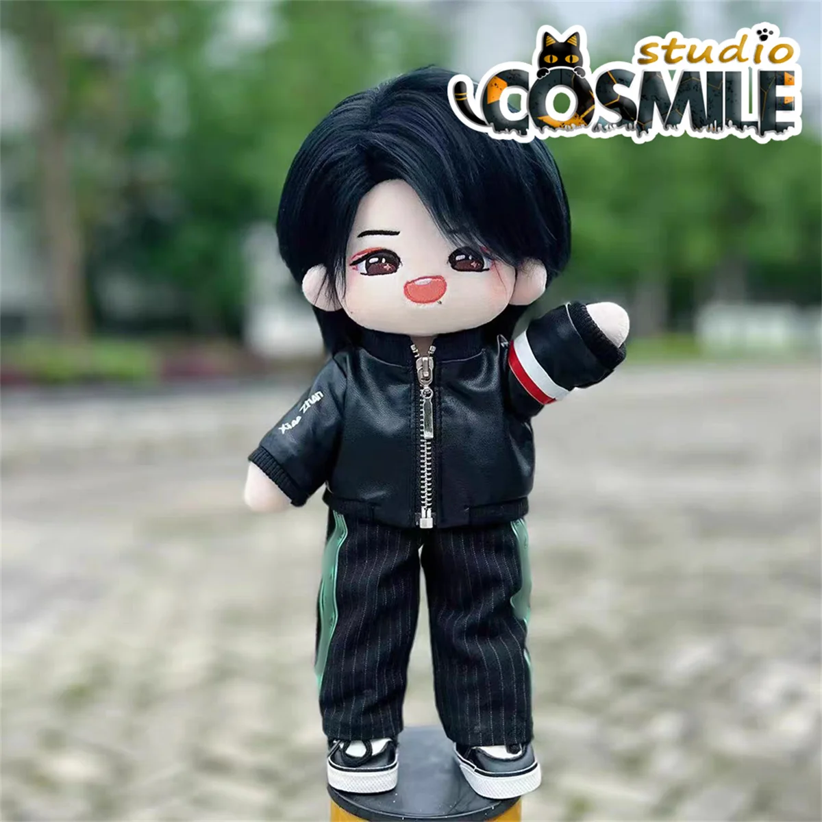30 см The Untamed Star Idol Xiao Zhan Cool Guy кожаный повседневный костюм модный 30 см плюшевые аксессуары для кукол кукольная одежда GG Aug
30 см The Untamed Star Idol Xiao Zhan Cool Guy кожаный повседневный костюм модный 30 см плюшевые аксессуары для кукол кукольная одежда GG Aug