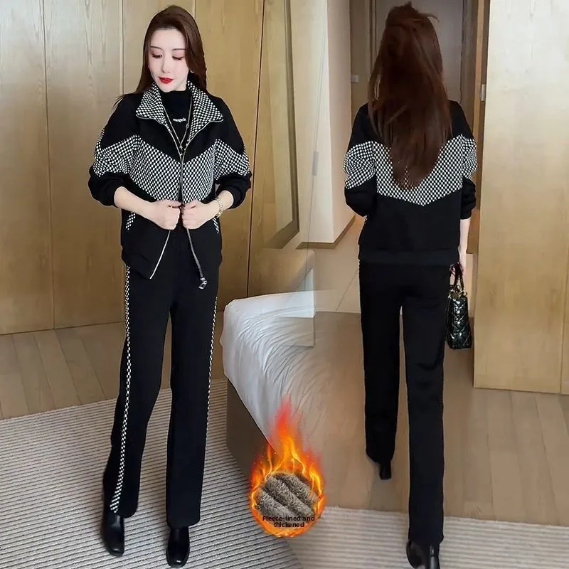 Thickened Fleece Black Leisure Style Women's Two-Piece Set Stand Collar Open Cardigan Wide Leg Pants Autumn Winter Casual Outfit
Thickened Fleece Black Leisure Style Women's Two-Piece Set Stand Collar Open Cardigan Wide Leg Pants Autumn Winter Casual Outfit