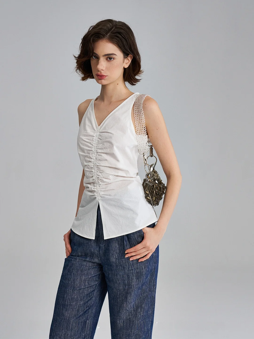 Hong Strong Twist Cotton V-Ne Women's Tank Top Wrinkles Commuter Sle Slim Fit Plain Color Single Piece Summer Wear
Hong Strong Twist Cotton V-Ne Women's Tank Top Wrinkles Commuter Sle Slim Fit Plain Color Single Piece Summer Wear