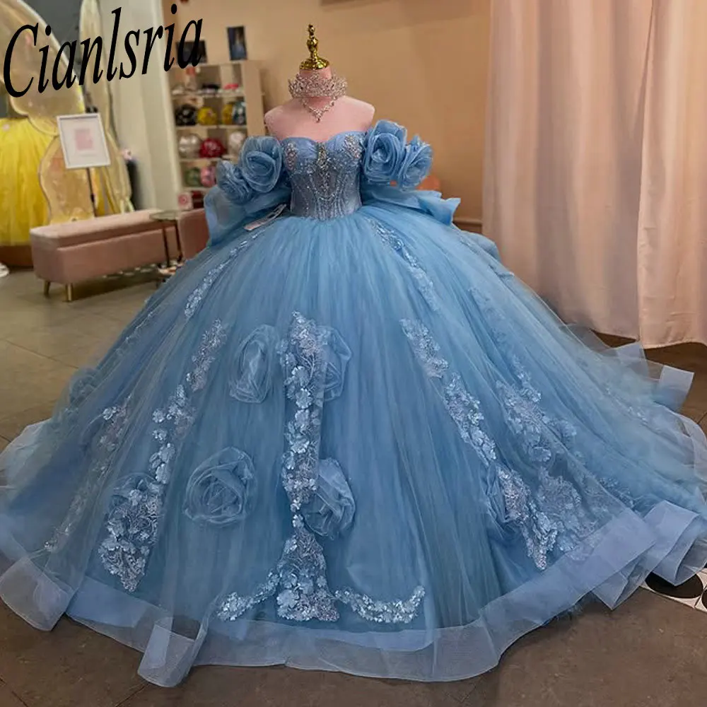 Голубое платье Quinceanera с открытыми плечами, бальное платье с 3D цветами и аппликациями, кружево Sweet 15 Años, мексиканское индивидуальное платье
Голубое платье Quinceanera с открытыми плечами, бальное платье с 3D цветами и аппликациями, кружево Sweet 15 Años, мексиканское индивидуальное платье