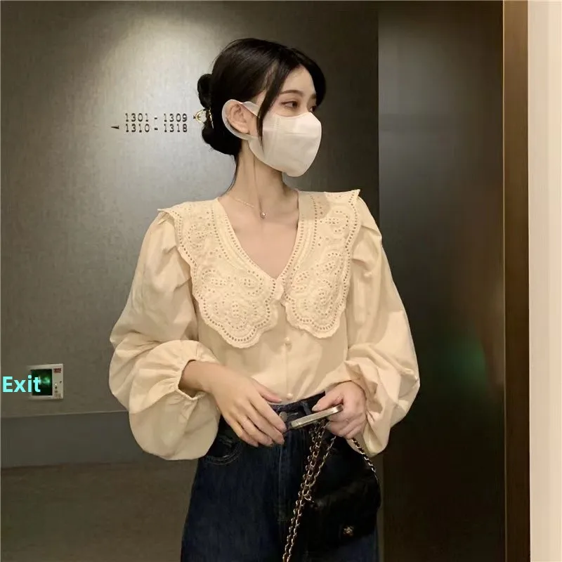 Spring 2023 Chic Doll Collar Women's irt Inner Wear Design Sensation Long Sve Pure Color Button up Casual Top
Spring 2023 Chic Doll Collar Women's irt Inner Wear Design Sensation Long Sve Pure Color Button up Casual Top